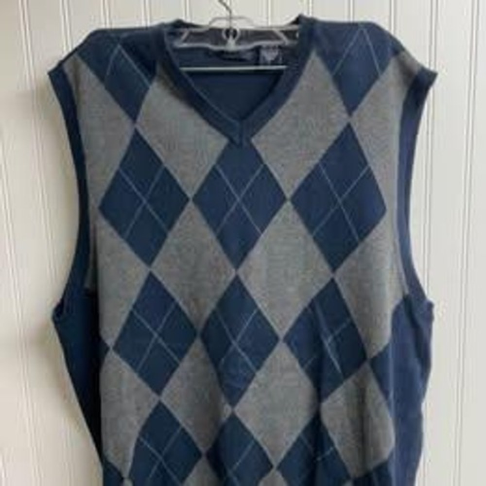 IZOD Mens Argyle V-Neck Sweater Vest Navy Blue Grey 100% Cotton Large